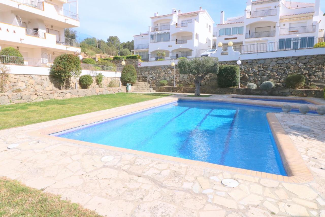 Jardins III B 2 - Piso Con Vista Al Mar Y Piscina Lejlighed Roses Eksteriør billede
