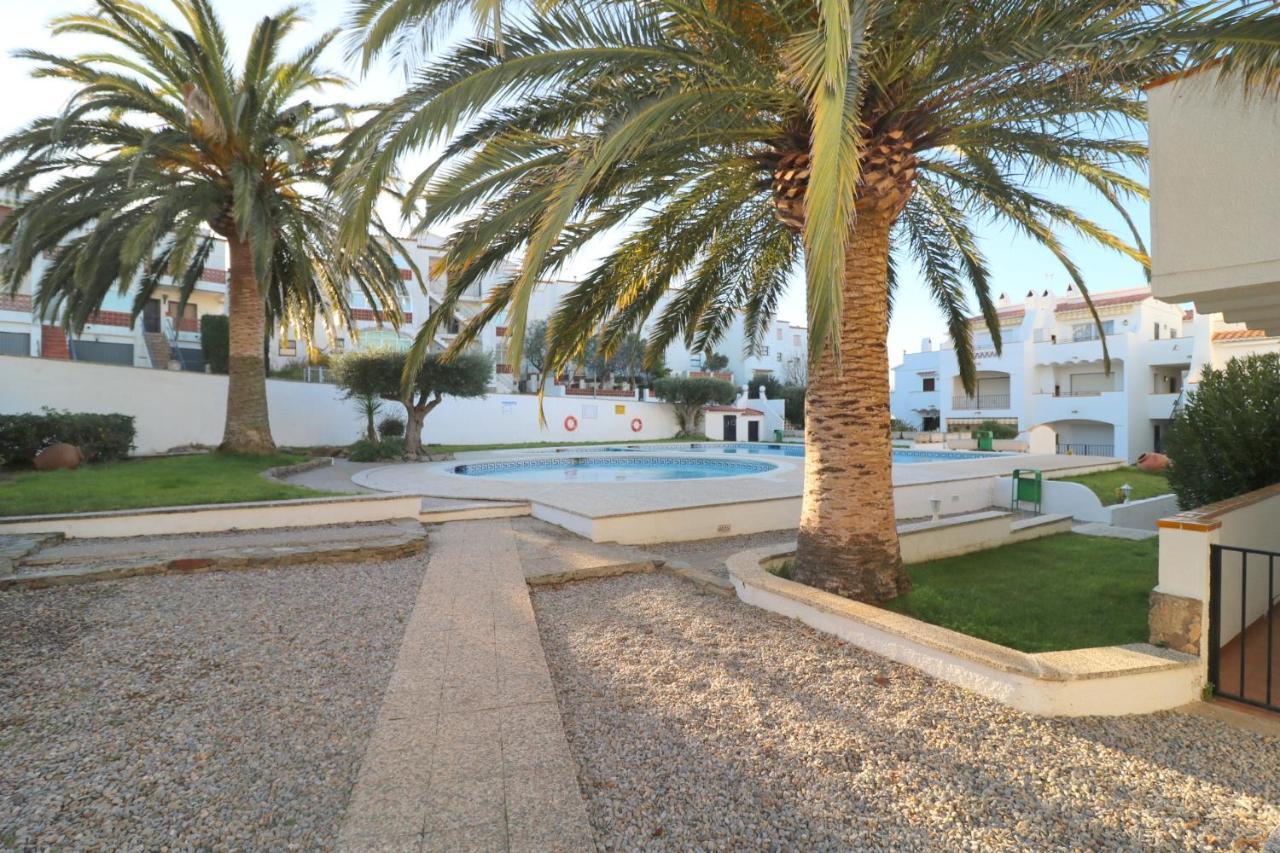 Jardins III B 2 - Piso Con Vista Al Mar Y Piscina Lejlighed Roses Eksteriør billede