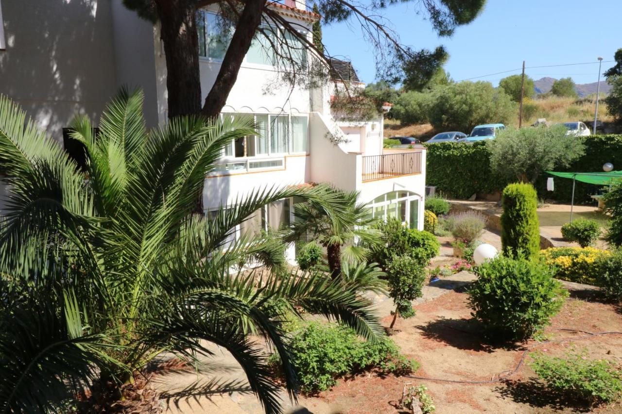 Jardins III B 2 - Piso Con Vista Al Mar Y Piscina Lejlighed Roses Eksteriør billede